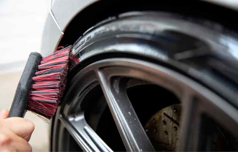 How To Clean Car Tires