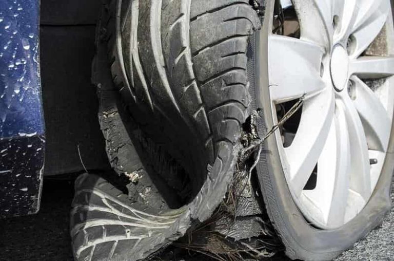 How To Avoid A Tire Blowout And What To Do If It Happens? - Tireer