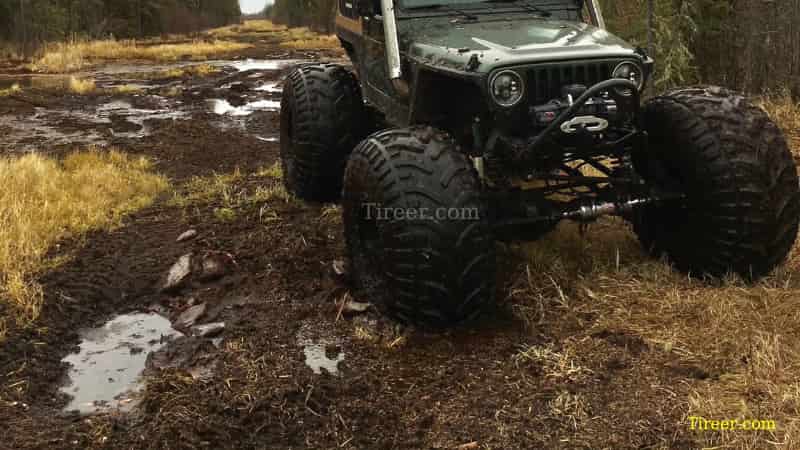 Floating-tires-are-an-excellent-choice-for-off-roading